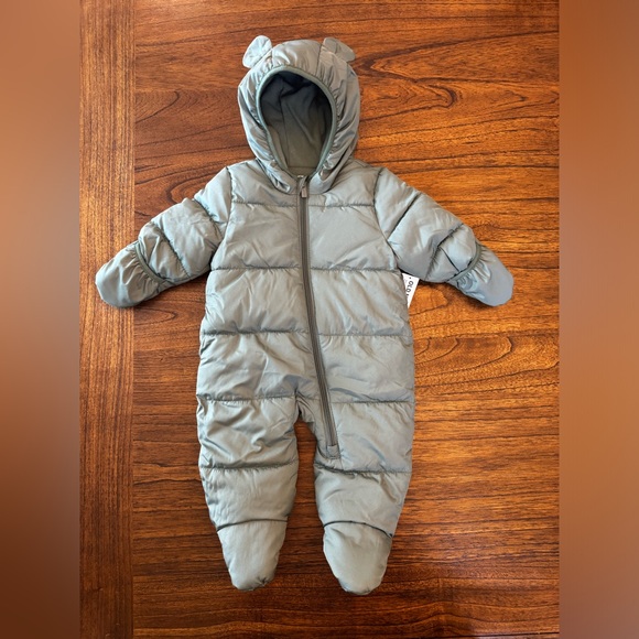 Old Navy Jackets & Coats Old Navy Unisex Waterresistant Frost Free